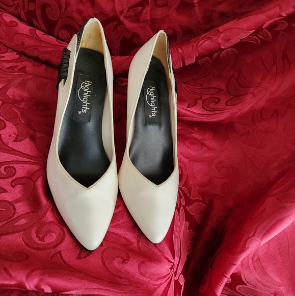 HIGHLIGHTS Brand Fancy/Formal Black & White 2" stilleto Heels size 6.5--7 - Picture 4 of 6